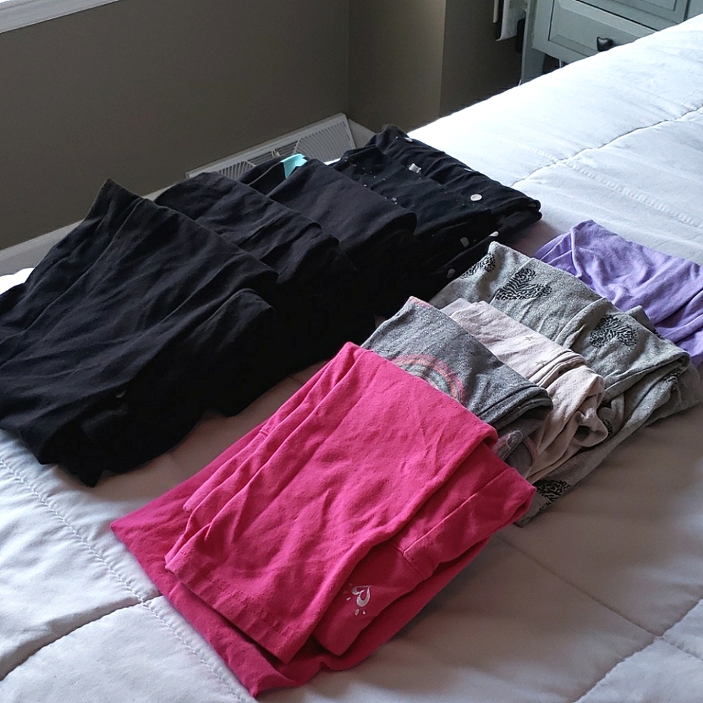 Bundle of 10 Girls Leggings (size L & XL)